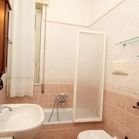 Appartamento Aurora Apartman *
